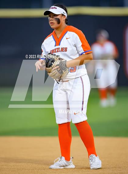 Thumbnail 2 in Grand Oaks vs The Woodlands photogallery.