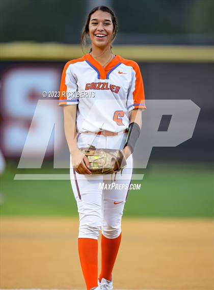 Thumbnail 2 in Grand Oaks vs The Woodlands photogallery.