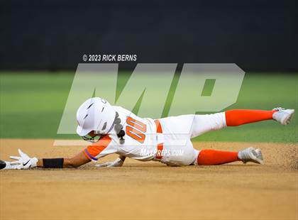 Thumbnail 3 in Grand Oaks vs The Woodlands photogallery.