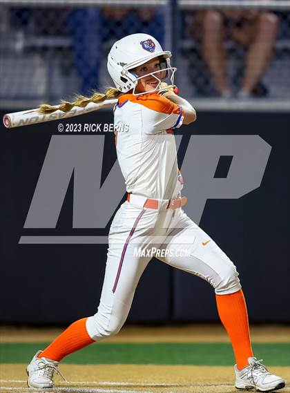 Thumbnail 1 in Grand Oaks vs The Woodlands photogallery.
