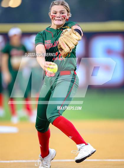 Thumbnail 1 in Grand Oaks vs The Woodlands photogallery.