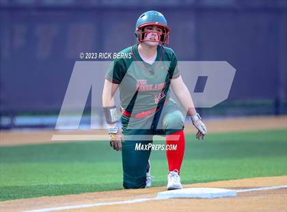 Thumbnail 1 in Grand Oaks vs The Woodlands photogallery.