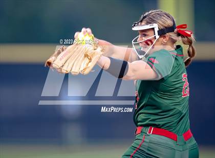 Thumbnail 1 in Grand Oaks vs The Woodlands photogallery.