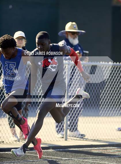 Thumbnail 1 in Gateway Conference Championships (4x100) photogallery.
