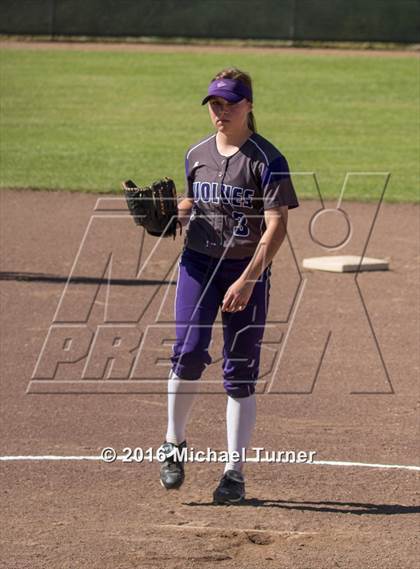 Thumbnail 2 in Shasta @ Red Bluff photogallery.