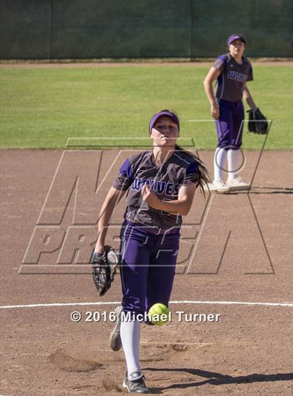Thumbnail 3 in Shasta @ Red Bluff photogallery.