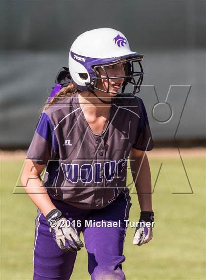 Thumbnail 2 in Shasta @ Red Bluff photogallery.