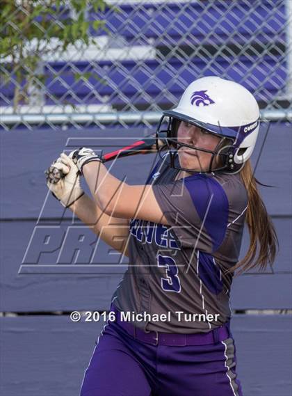 Thumbnail 1 in Shasta @ Red Bluff photogallery.
