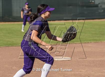 Thumbnail 2 in Shasta @ Red Bluff photogallery.