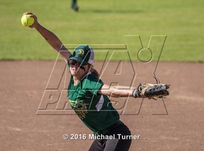 Thumbnail 3 in Shasta @ Red Bluff photogallery.