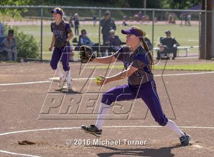 Thumbnail 2 in Shasta @ Red Bluff photogallery.