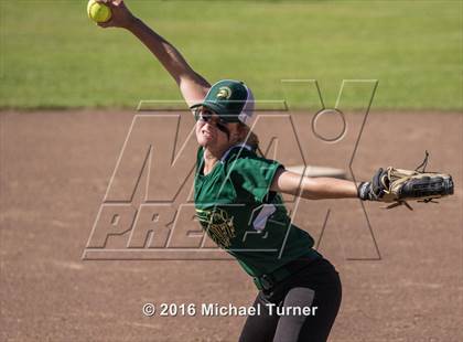 Thumbnail 1 in Shasta @ Red Bluff photogallery.
