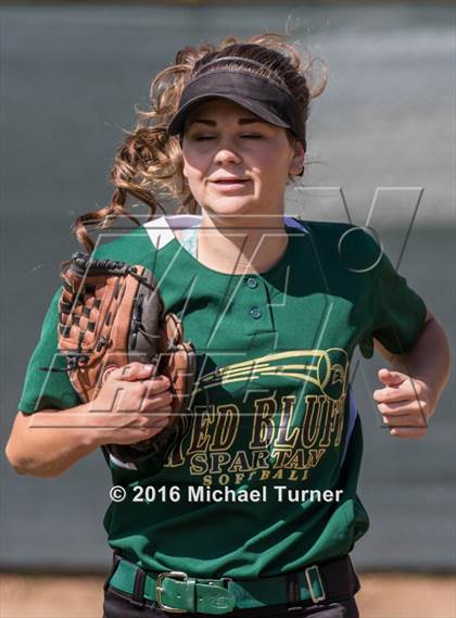 Thumbnail 2 in Shasta @ Red Bluff photogallery.