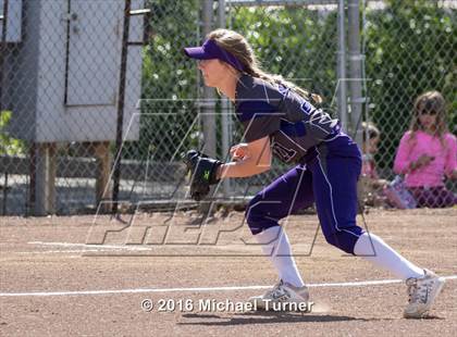 Thumbnail 3 in Shasta @ Red Bluff photogallery.