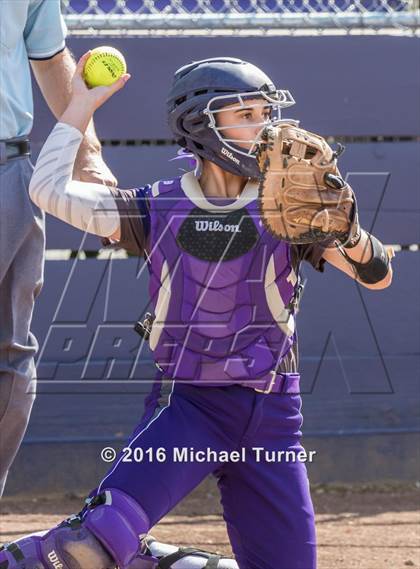 Thumbnail 2 in Shasta @ Red Bluff photogallery.