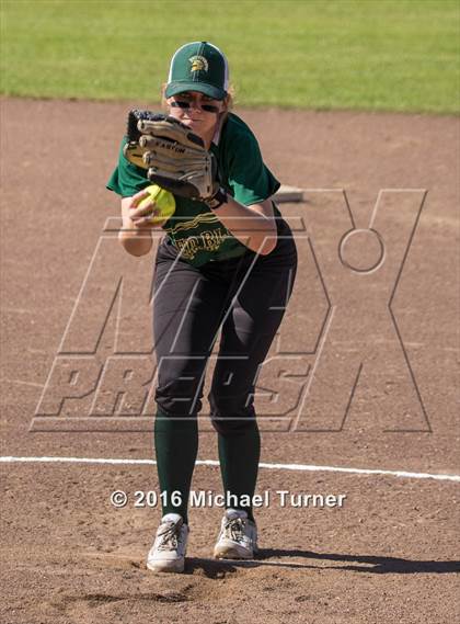 Thumbnail 2 in Shasta @ Red Bluff photogallery.