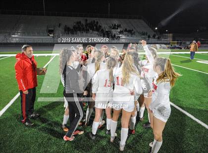 Thumbnail 1 in Ripon vs. Amador (CIF SJS D5 Final) photogallery.