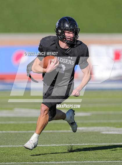 Thumbnail 3 in Limon vs. Wray (CHSAA 1A Final) photogallery.