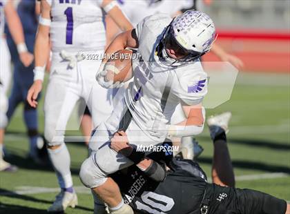 Thumbnail 3 in Limon vs. Wray (CHSAA 1A Final) photogallery.