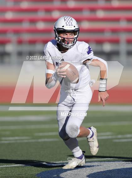 Thumbnail 3 in Limon vs. Wray (CHSAA 1A Final) photogallery.