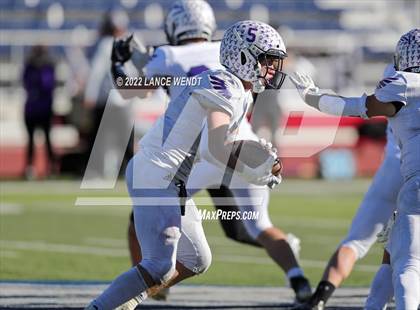 Thumbnail 3 in Limon vs. Wray (CHSAA 1A Final) photogallery.