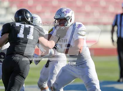 Thumbnail 1 in Limon vs. Wray (CHSAA 1A Final) photogallery.