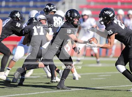 Thumbnail 3 in Limon vs. Wray (CHSAA 1A Final) photogallery.