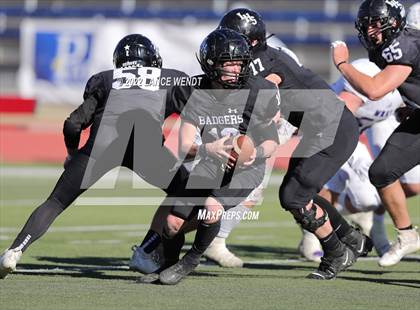 Thumbnail 2 in Limon vs. Wray (CHSAA 1A Final) photogallery.