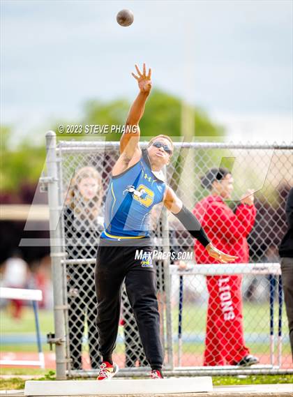 Thumbnail 2 in SJS Track and Field  Metro Finals (Shot Put) photogallery.