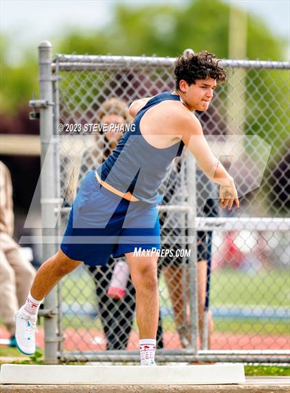 Thumbnail 3 in SJS Track and Field  Metro Finals (Shot Put) photogallery.