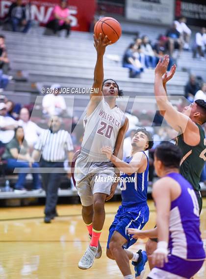 Thumbnail 2 in SAAABC Class 5A Boys High School All Star Game photogallery.