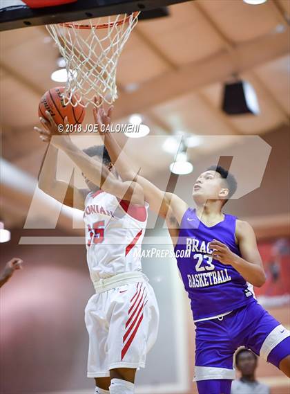 Thumbnail 2 in SAAABC Class 5A Boys High School All Star Game photogallery.