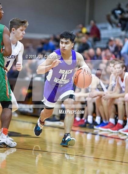 Thumbnail 3 in SAAABC Class 5A Boys High School All Star Game photogallery.
