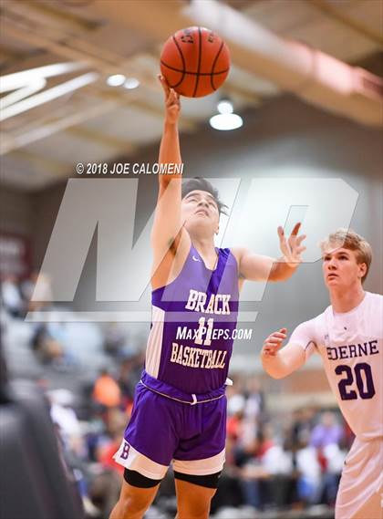 Thumbnail 3 in SAAABC Class 5A Boys High School All Star Game photogallery.