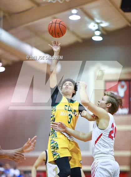 Thumbnail 3 in SAAABC Class 5A Boys High School All Star Game photogallery.