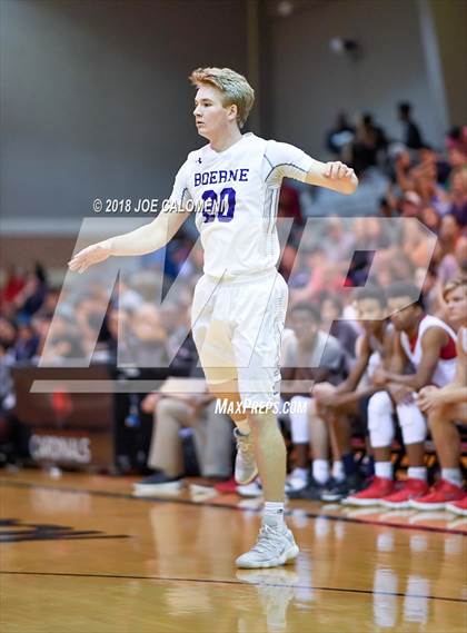 Thumbnail 3 in SAAABC Class 5A Boys High School All Star Game photogallery.