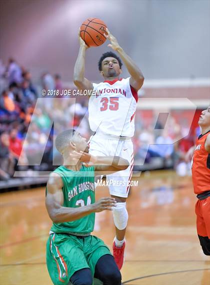 Thumbnail 1 in SAAABC Class 5A Boys High School All Star Game photogallery.