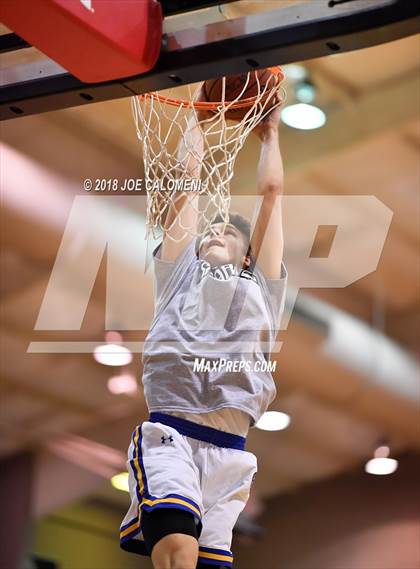 Thumbnail 3 in SAAABC Class 5A Boys High School All Star Game photogallery.