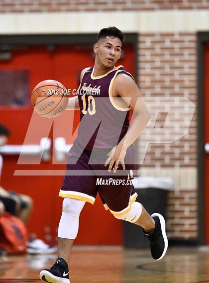 Thumbnail 2 in SAAABC Class 5A Boys High School All Star Game photogallery.