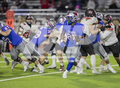 Thumbnail 3 in Westlake vs. Vista Ridge (UIL 6A Bi-District Football Playoff) photogallery.