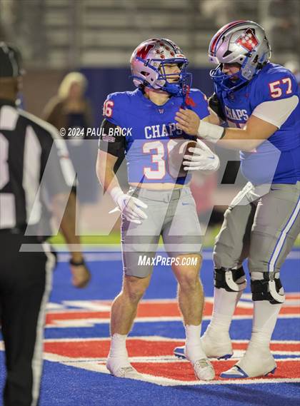 Thumbnail 3 in Westlake vs. Vista Ridge (UIL 6A Bi-District Football Playoff) photogallery.