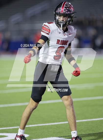 Thumbnail 1 in Westlake vs. Vista Ridge (UIL 6A Bi-District Football Playoff) photogallery.