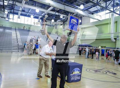 Thumbnail 3 in Palisades vs El camino Real (CIF LACS Final) photogallery.