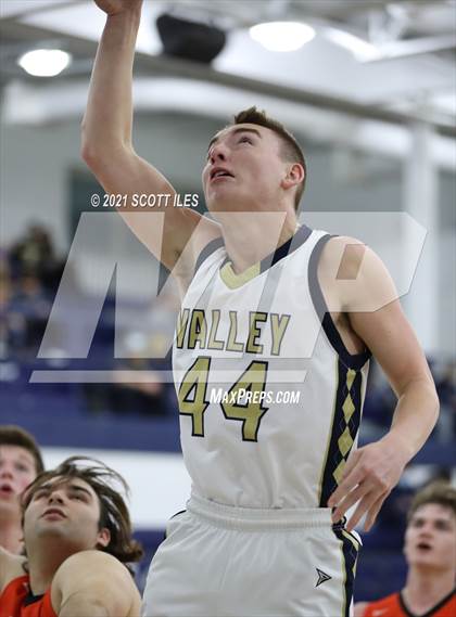Thumbnail 1 in Amanda-Clearcreek @ Teays Valley photogallery.
