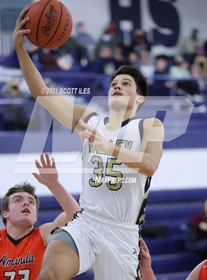 Thumbnail 2 in Amanda-Clearcreek @ Teays Valley photogallery.
