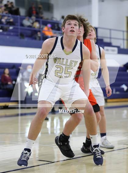 Thumbnail 1 in Amanda-Clearcreek @ Teays Valley photogallery.