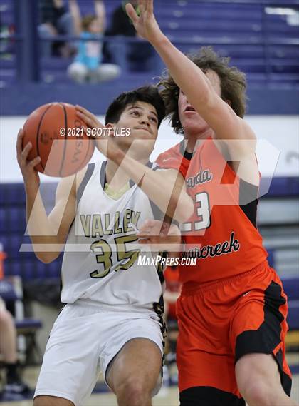 Thumbnail 2 in Amanda-Clearcreek @ Teays Valley photogallery.