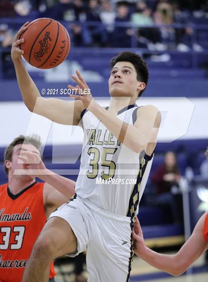 Thumbnail 1 in Amanda-Clearcreek @ Teays Valley photogallery.