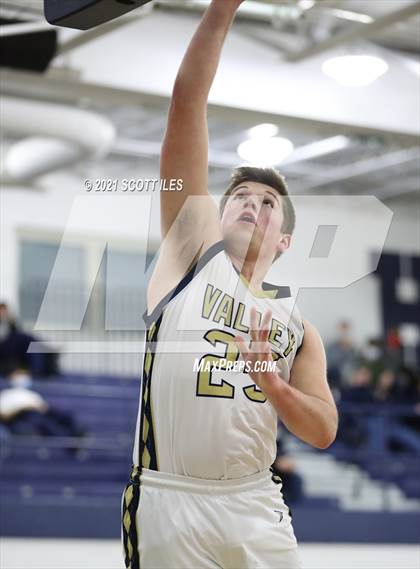 Thumbnail 3 in Amanda-Clearcreek @ Teays Valley photogallery.