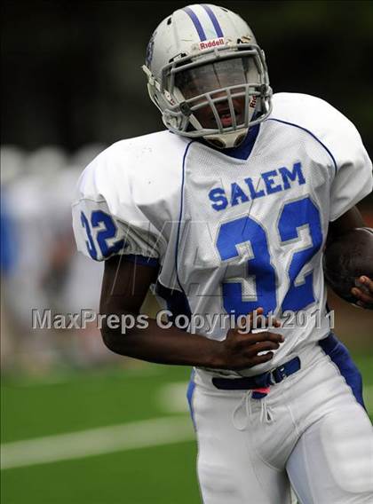 Thumbnail 1 in Salem @ Nashua North photogallery.